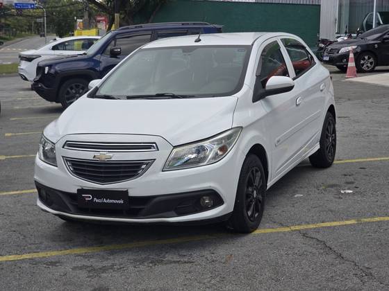 CHEVROLET ONIX 1.0 MPFI LT 8V FLEX 4P MANUAL CHEVROLET ONIX 1.0 MPFI LT 8V FLEX 4P MANUAL